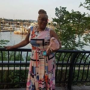 Meet your Posher, Carmen